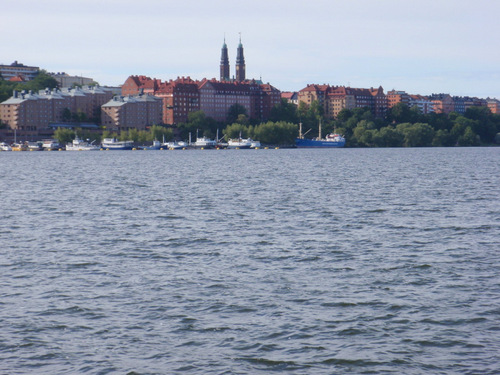 Walk around the Stadhus Grounds.